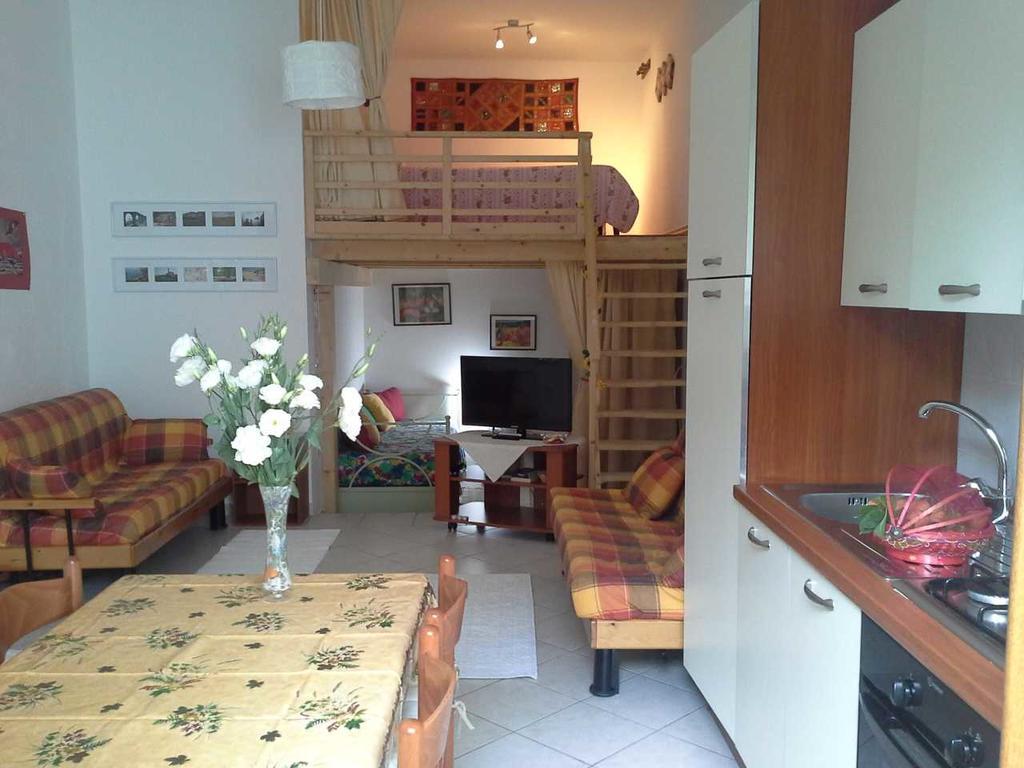 Lovely House Apartment Nebida Екстериор снимка
