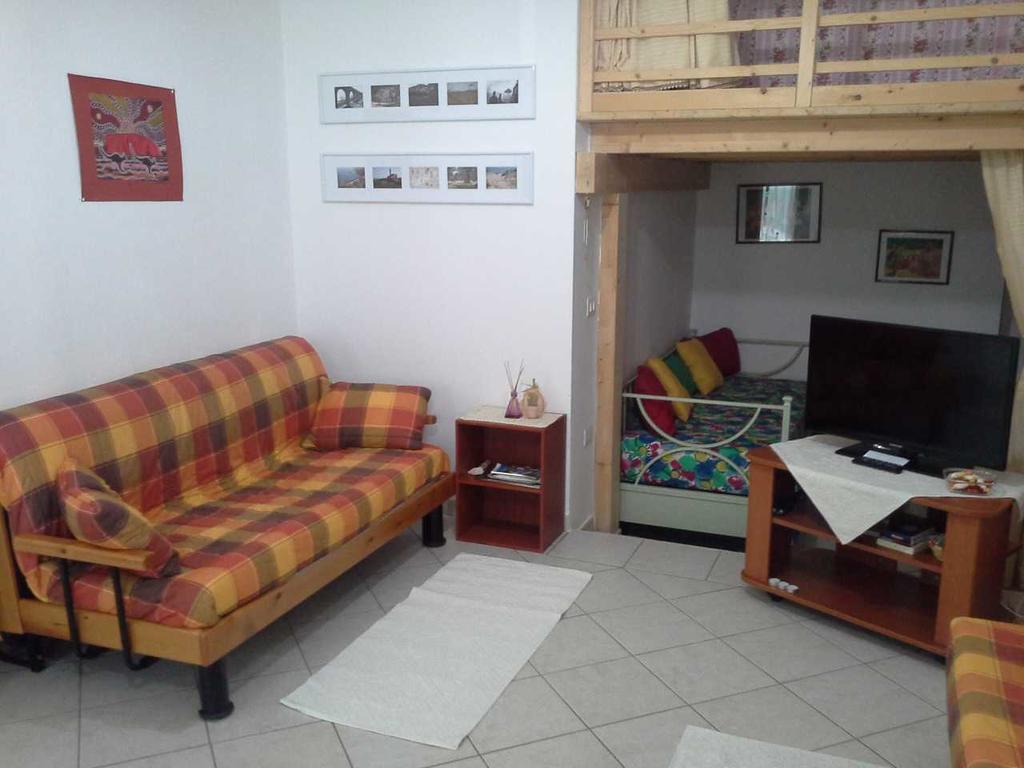 Lovely House Apartment Nebida Екстериор снимка