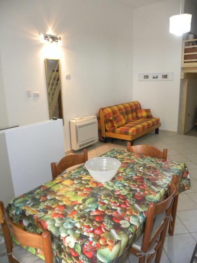 Lovely House Apartment Nebida Екстериор снимка